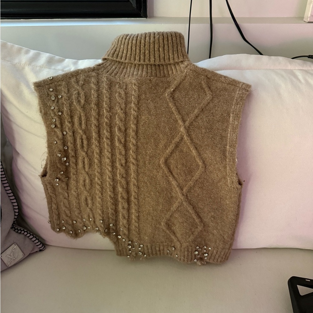 Zara Turtleneck Sweater Vest - Picture 6 of 6